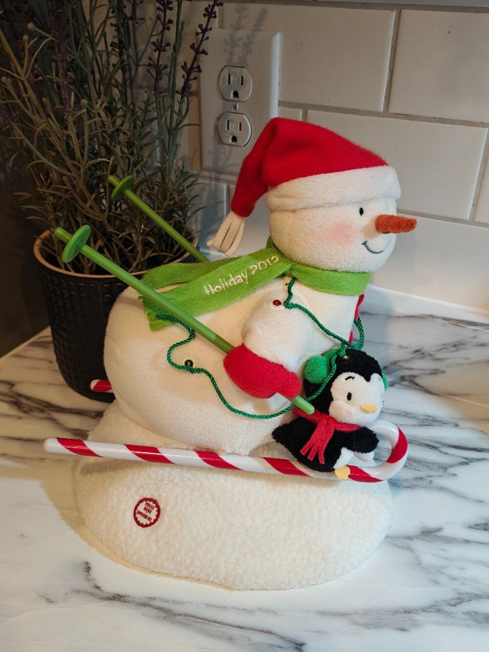 Hallmark 2012 Jingle Pals “Swooshin' Duo” Animated Plush